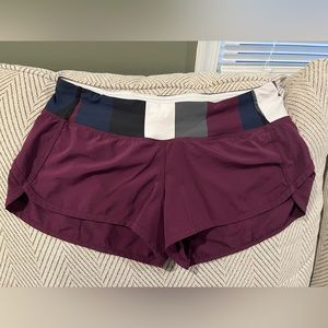 Lululemon size 6 Bordeaux Drama Run Speed Short